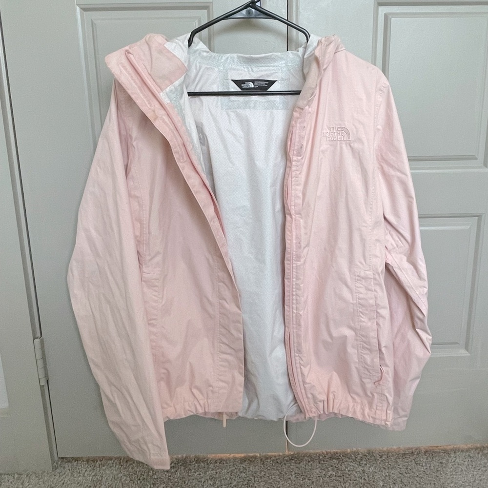 Wind breaker/ rain coat